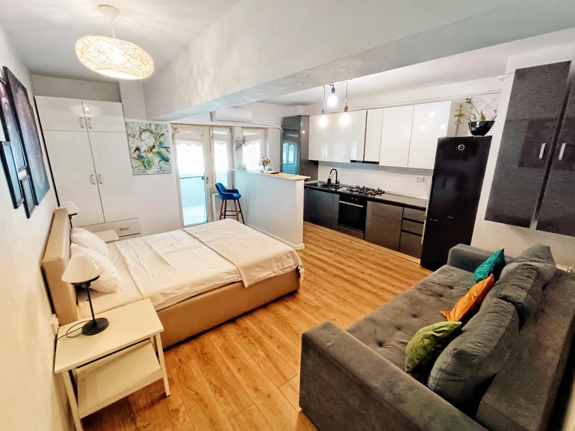 Airport High Class & Parking Apartment Iasi Luaran gambar