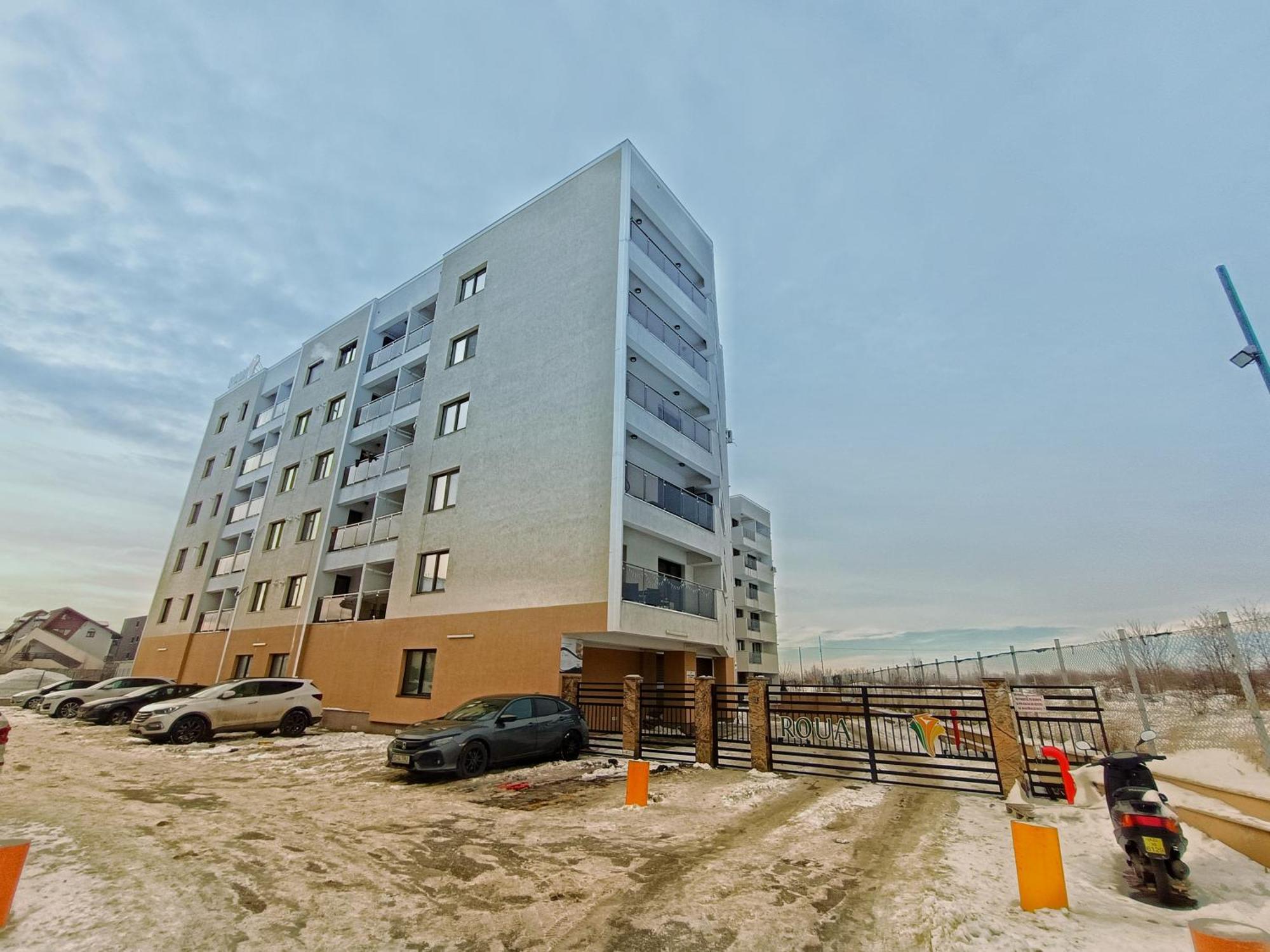 Airport High Class & Parking Apartment Iasi Luaran gambar